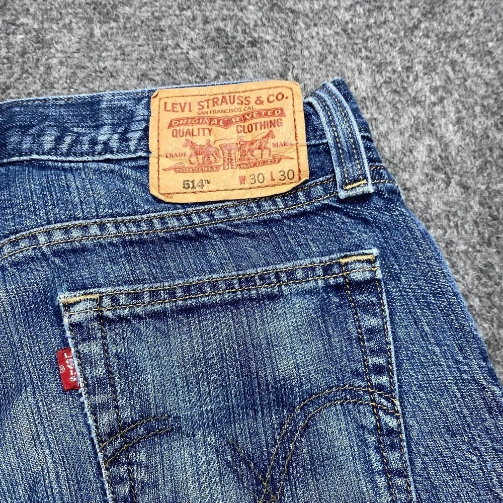 Levis Jeans Men 30x30 Blue‎ 514 Regular Fit Straight Leg Medium Wash Tag 30x30